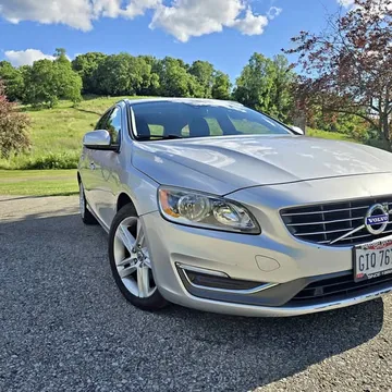 2015 Volvo V60 T5 Premier Wagon
