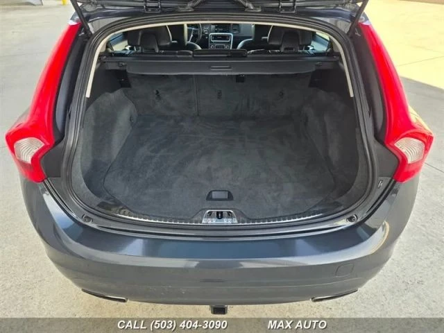 2015 Volvo V60 1st Gen - Image 16 of 21