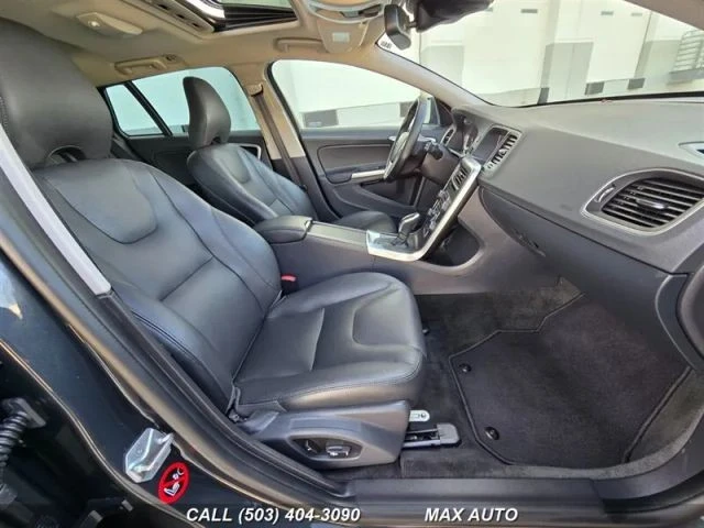 2015 Volvo V60 1st Gen - Image 20 of 21