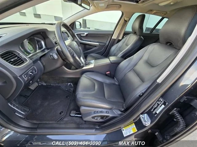 2015 Volvo V60 1st Gen - Image 11 of 21