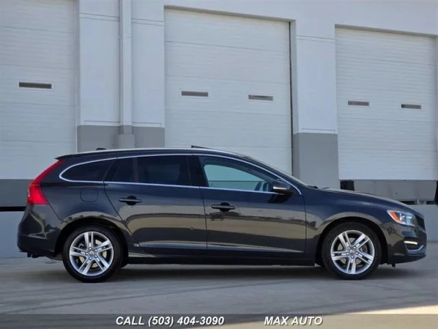 2015 Volvo V60 1st Gen - Image 9 of 21