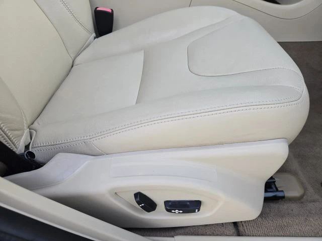 2015 Volvo V60 1st Gen - Image 20 of 21