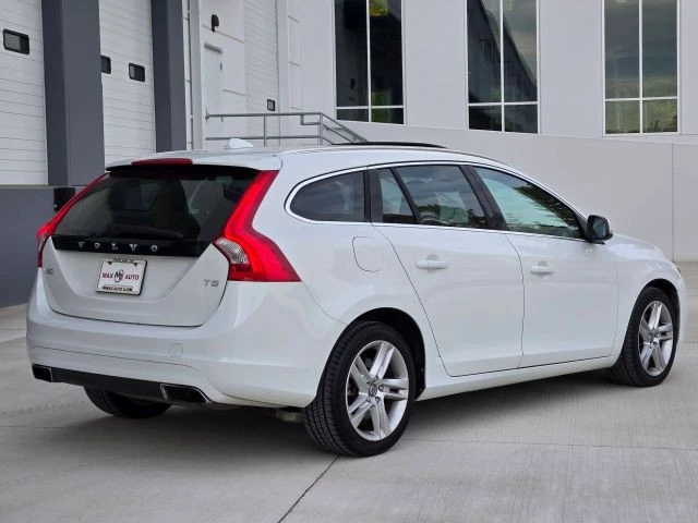 2015 Volvo V60 1st Gen - Image 8 of 21
