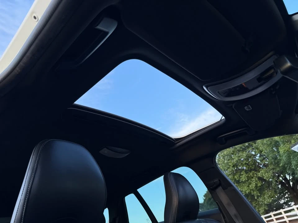 2015 Volvo V60 1st Gen - Image 19 of 20