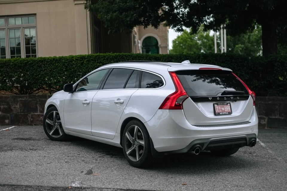 2015 Volvo V60 1st Gen - Image 5 of 20