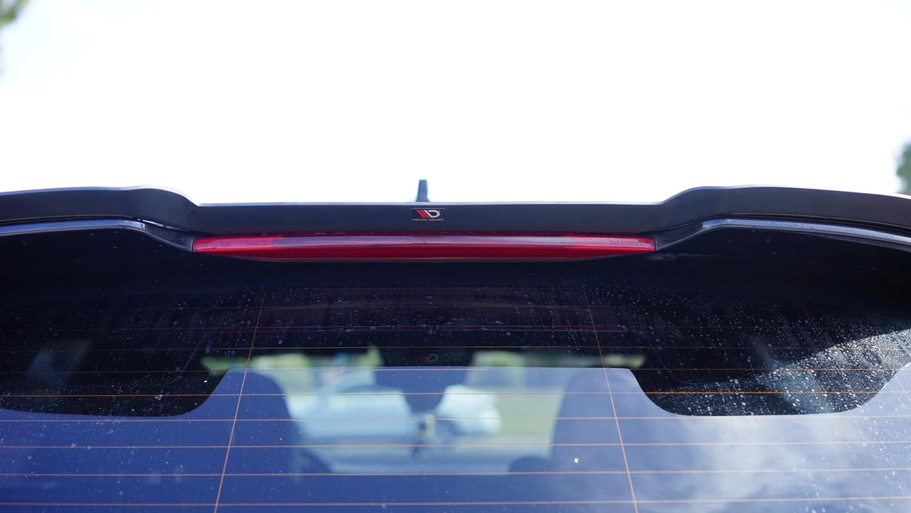 2015 Volvo V60 1st Gen - Image 30 of 31