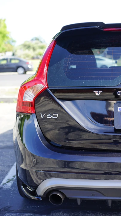 2015 Volvo V60 1st Gen - Image 29 of 31