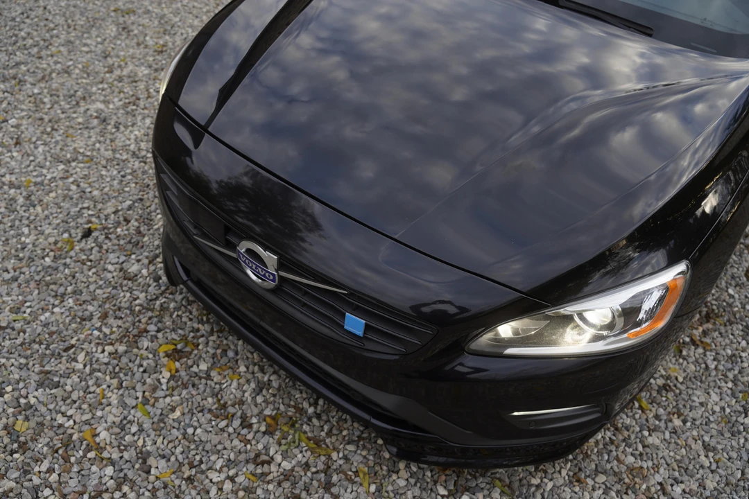 2015 Volvo V60 1st Gen - Image 21 of 31