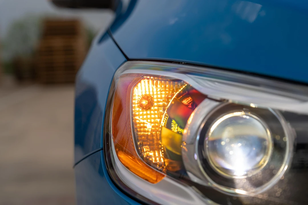 2015 Volvo V60 1st Gen - Image 16 of 31