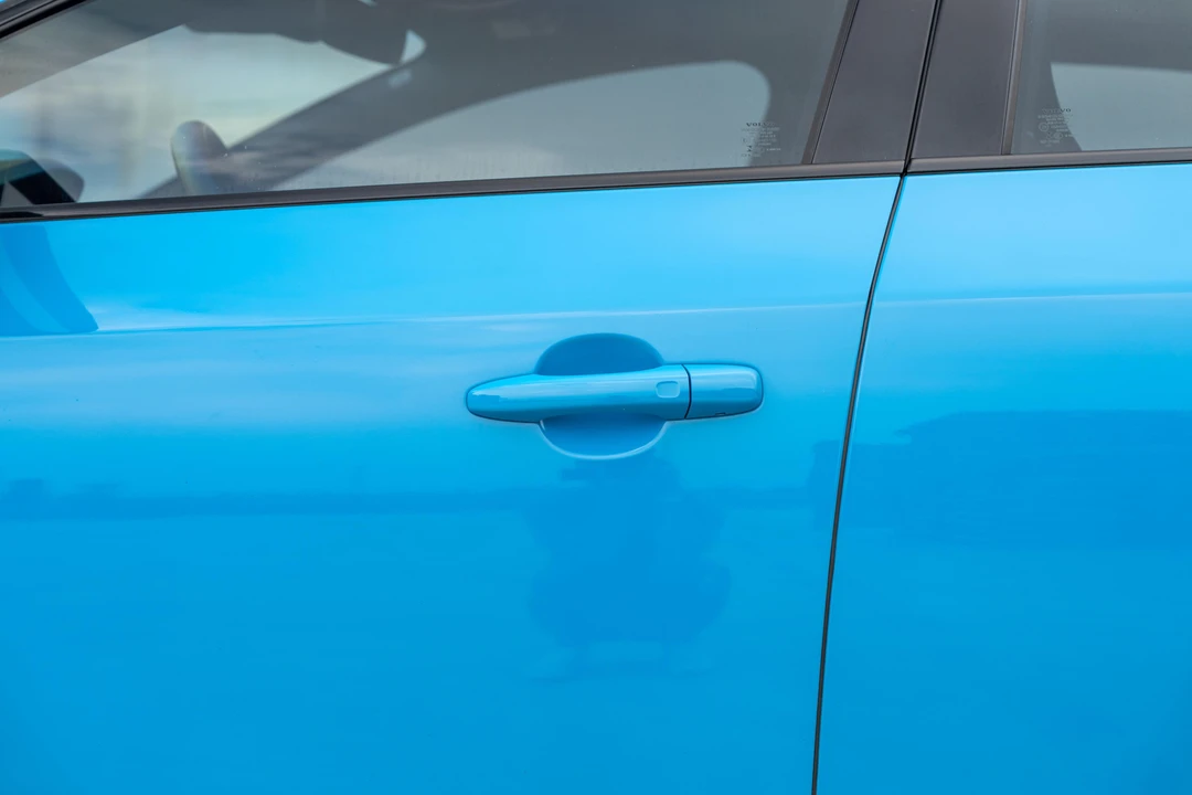 2015 Volvo V60 1st Gen - Image 27 of 31