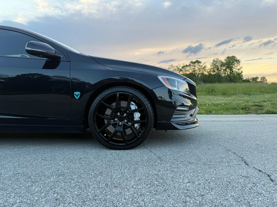 2015 Volvo V60 1st Gen - Image 26 of 31