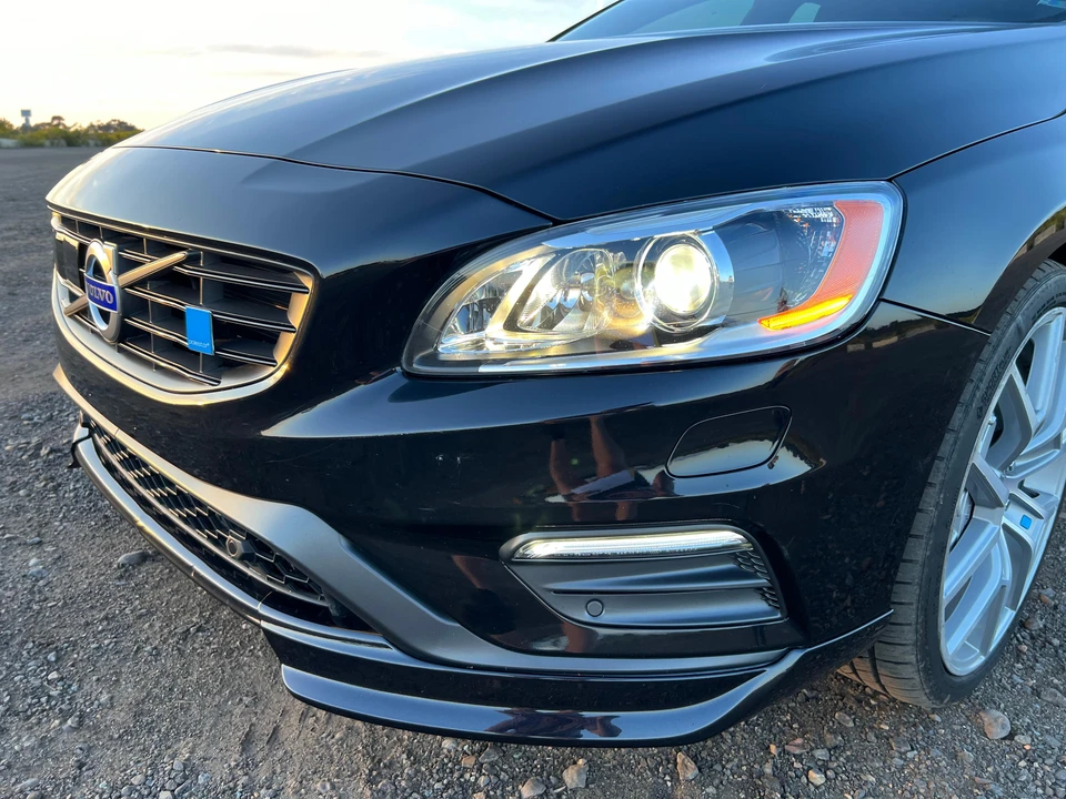 2015 Volvo V60 1st Gen - Image 21 of 31