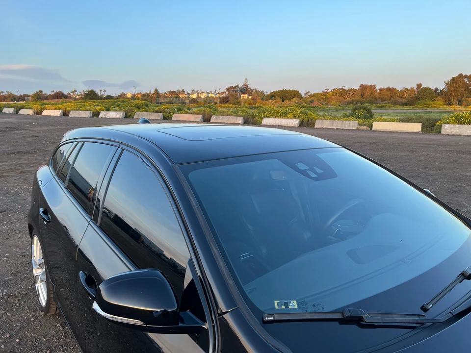 2015 Volvo V60 1st Gen - Image 31 of 31