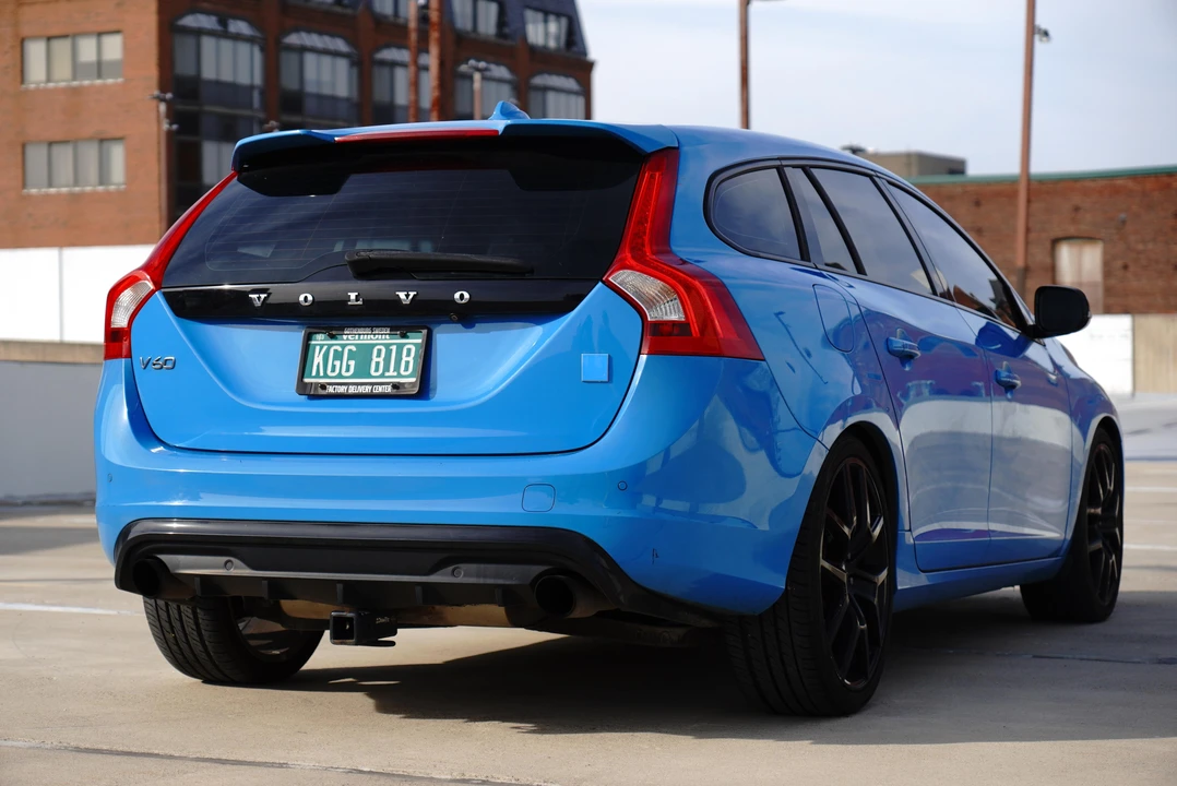 2015 Volvo V60 1st Gen - Image 23 of 31