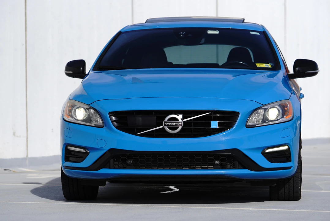 2015 Volvo V60 1st Gen - Image 8 of 31