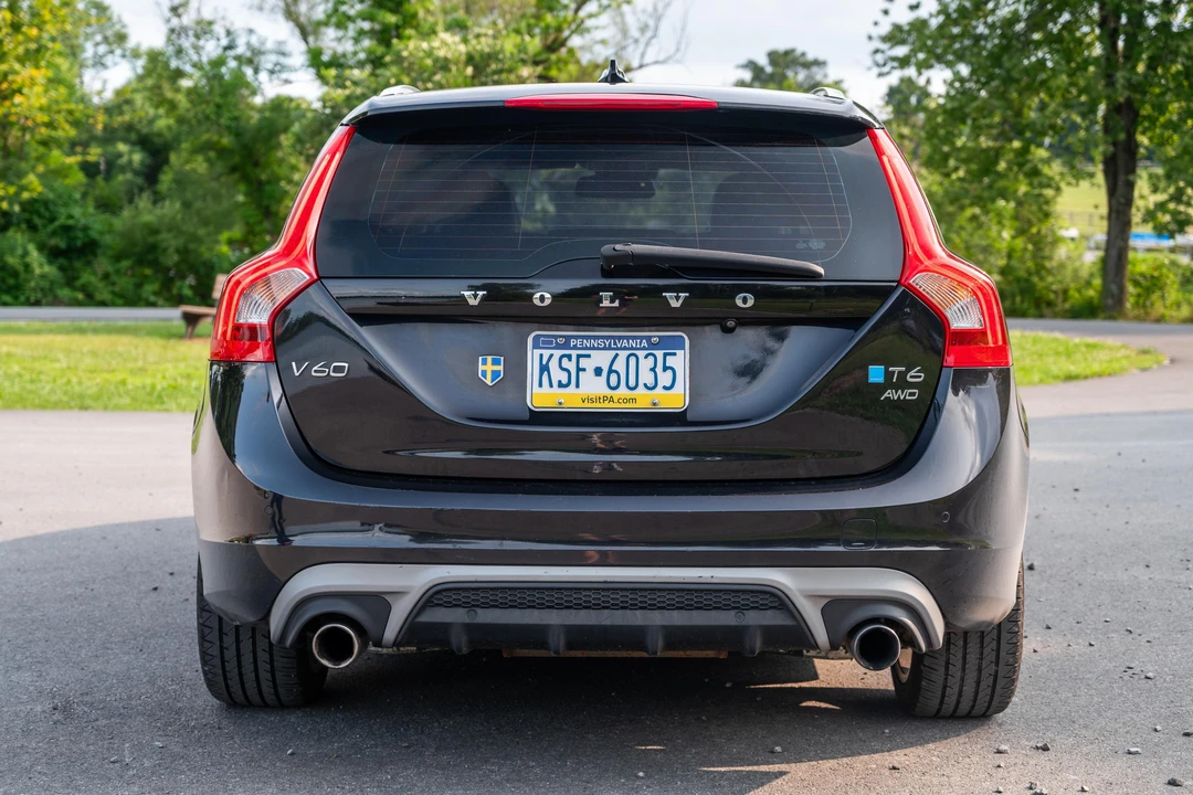 2015 Volvo V60 1st Gen - Image 7 of 31