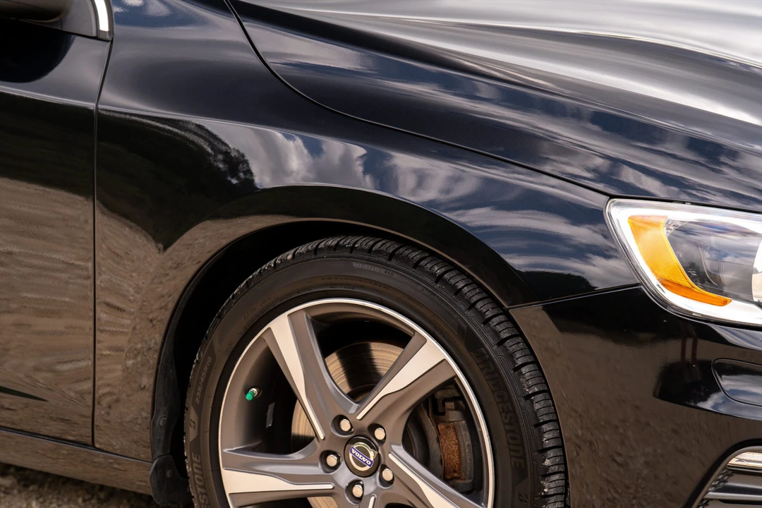 2015 Volvo V60 1st Gen - Image 30 of 31