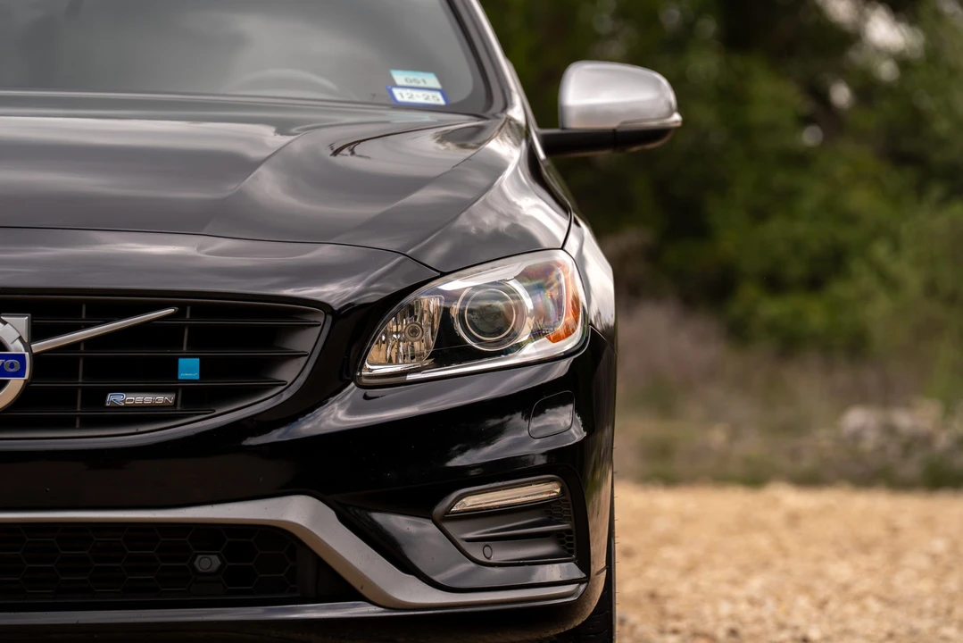 2015 Volvo V60 1st Gen - Image 22 of 31