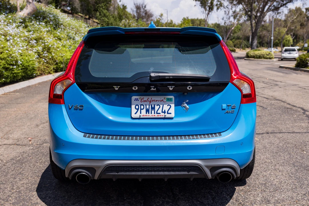 2015 Volvo V60 1st Gen - Image 6 of 31