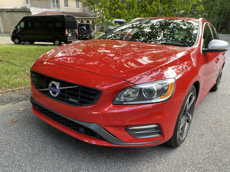 2015 Volvo V60 1st Gen - Image 7 of 31