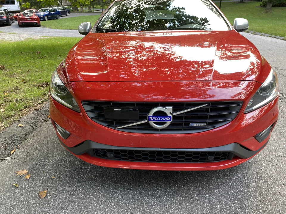 2015 Volvo V60 1st Gen - Image 14 of 31