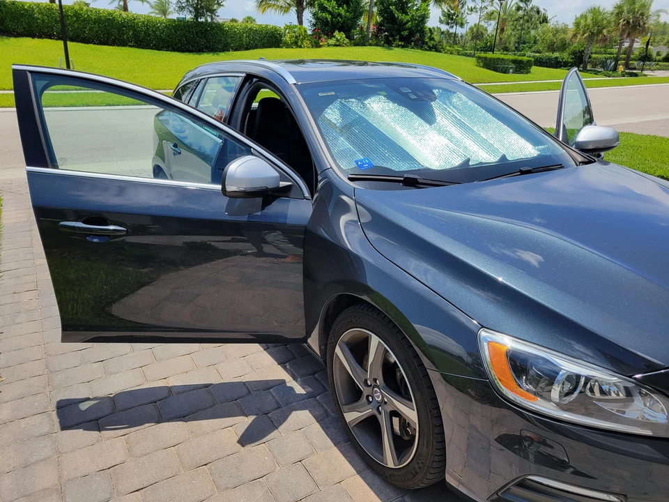 2015 Volvo V60 1st Gen - Image 31 of 31