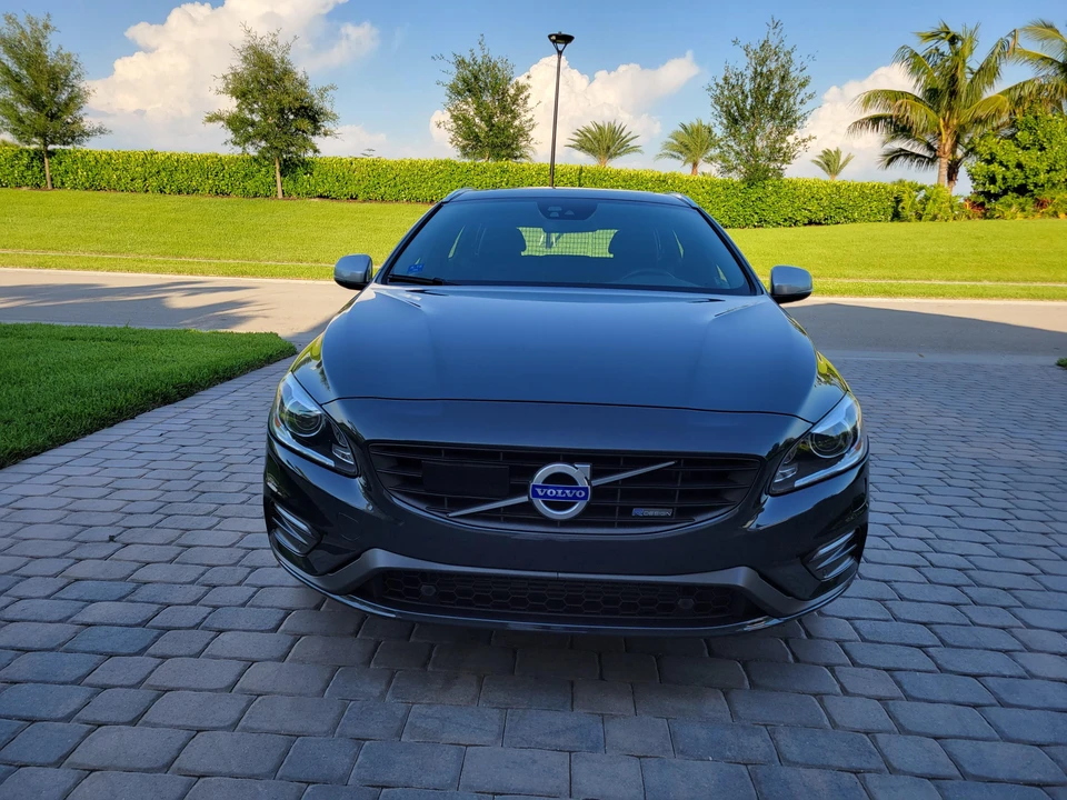 2015 Volvo V60 1st Gen - Image 7 of 31