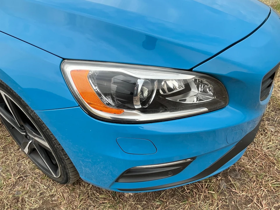 2015 Volvo V60 1st Gen - Image 22 of 29