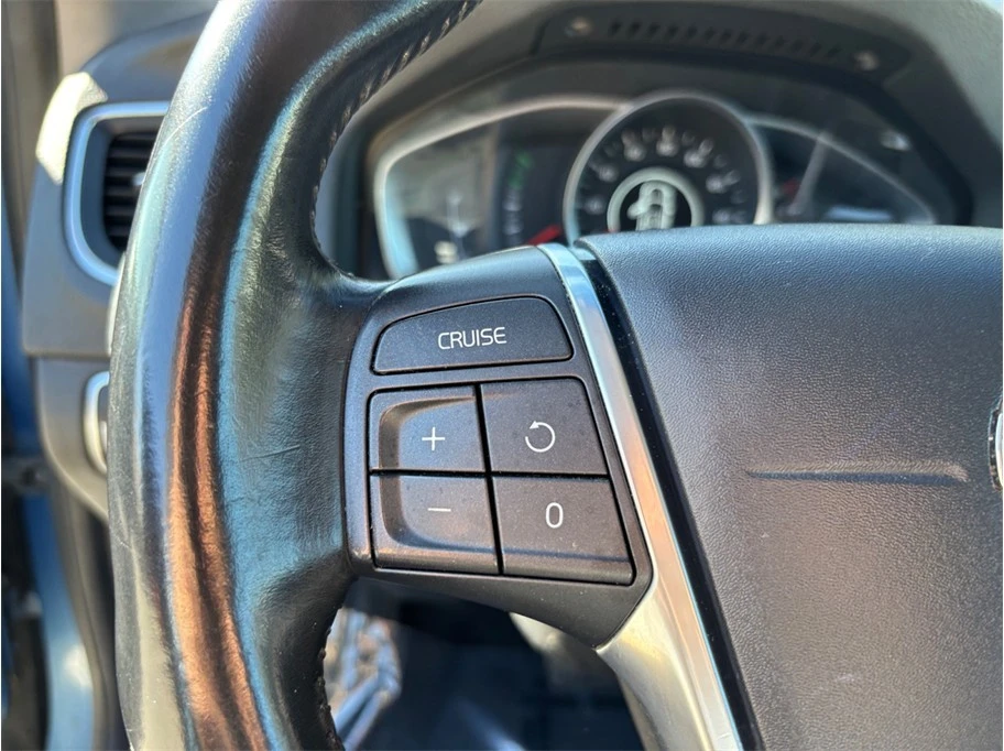 2015 Volvo V60 1st Gen - Image 21 of 21