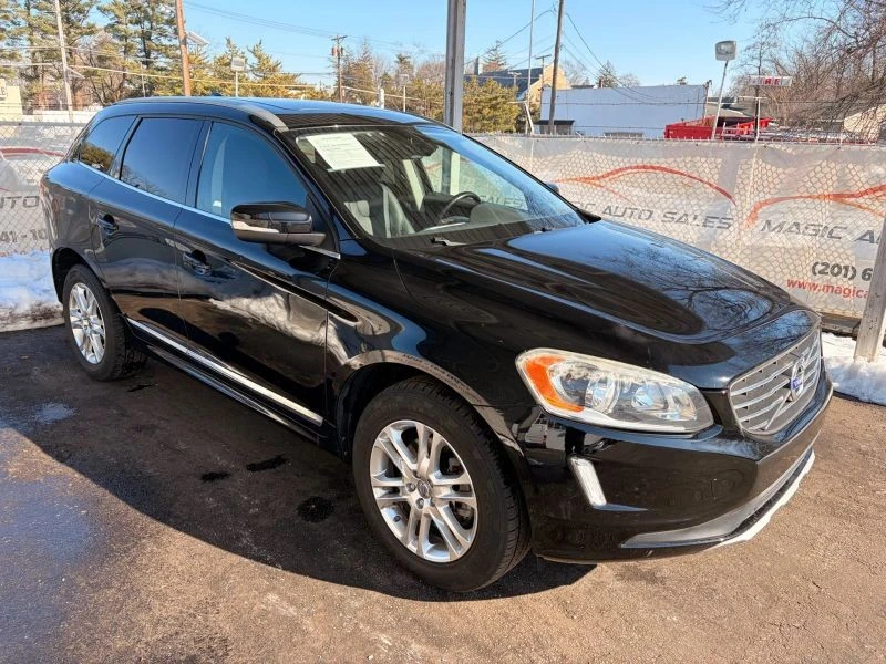 2015 Volvo XC60 1st Gen - Image 7 of 12