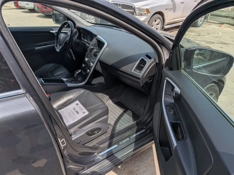 2015 Volvo XC60 1st Gen - Image 13 of 13