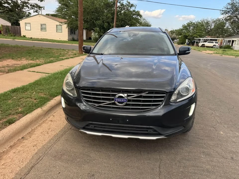 2015 Volvo XC60 1st Gen - Image 3 of 11