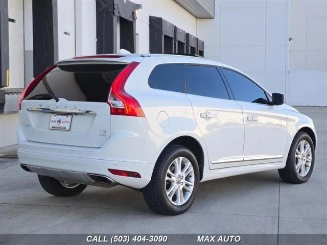 2015 Volvo XC60 1st Gen - Image 8 of 21