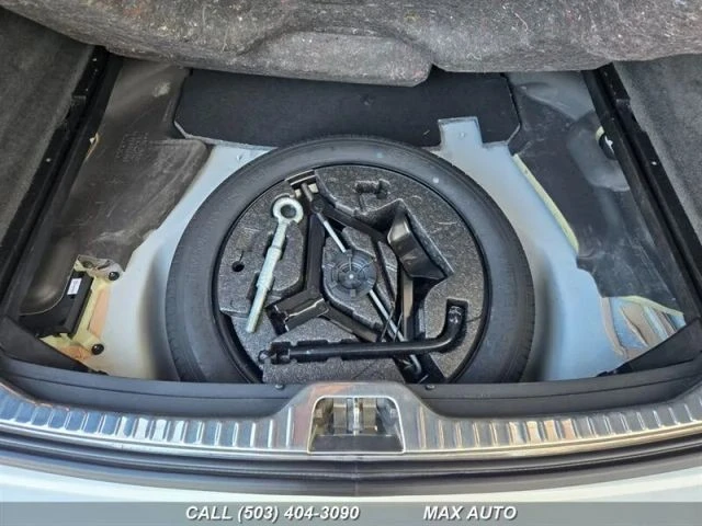 2015 Volvo XC60 1st Gen - Image 18 of 21