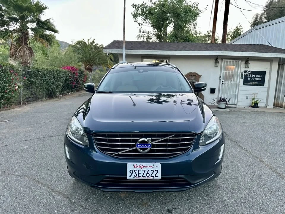 2015 Volvo XC60 1st Gen - Image 2 of 20