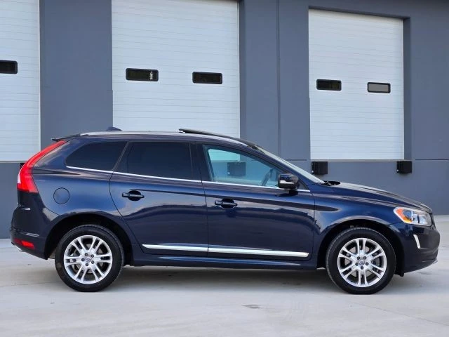 2015 Volvo XC60 1st Gen - Image 9 of 21