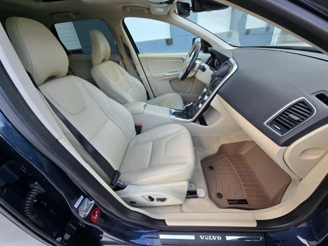 2015 Volvo XC60 1st Gen - Image 20 of 21