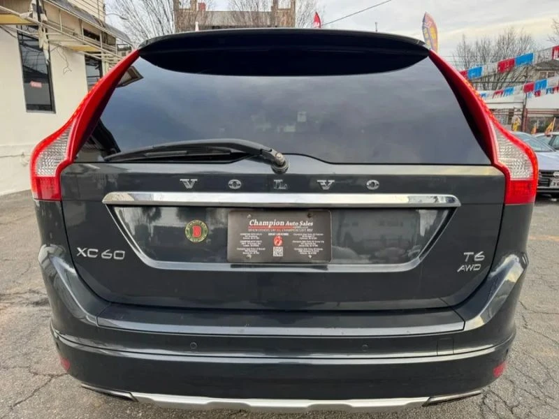2015 Volvo XC60 1st Gen - Image 6 of 12
