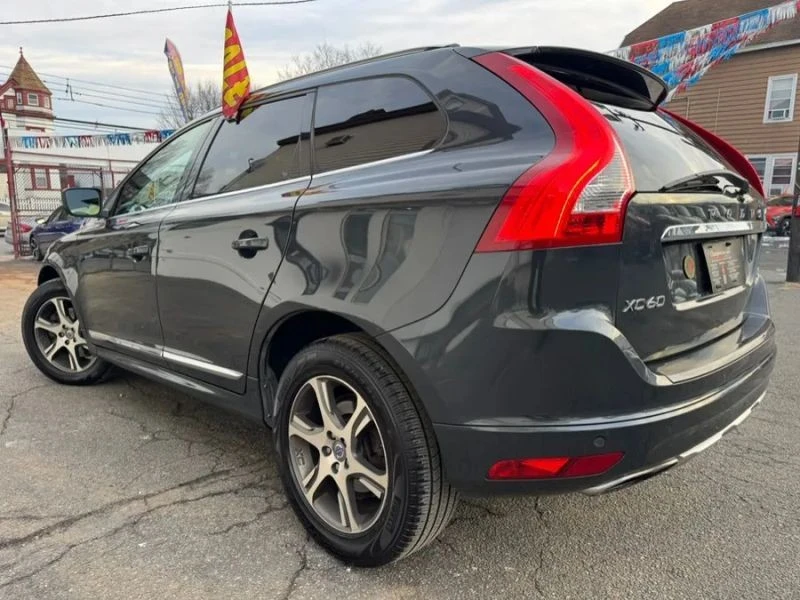 2015 Volvo XC60 1st Gen - Image 3 of 12