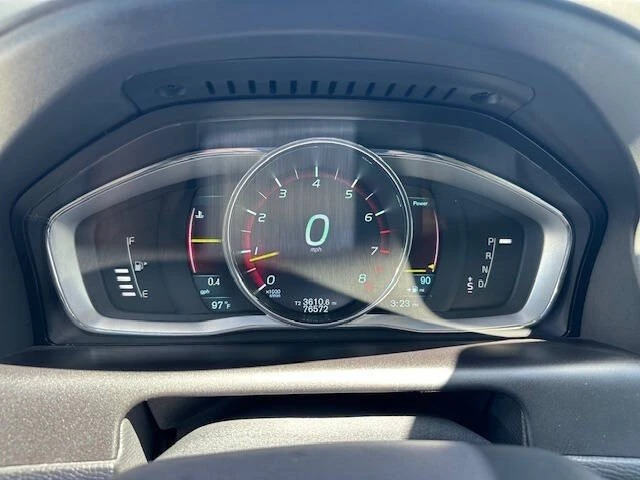 2015 Volvo XC60 1st Gen - Image 12 of 21