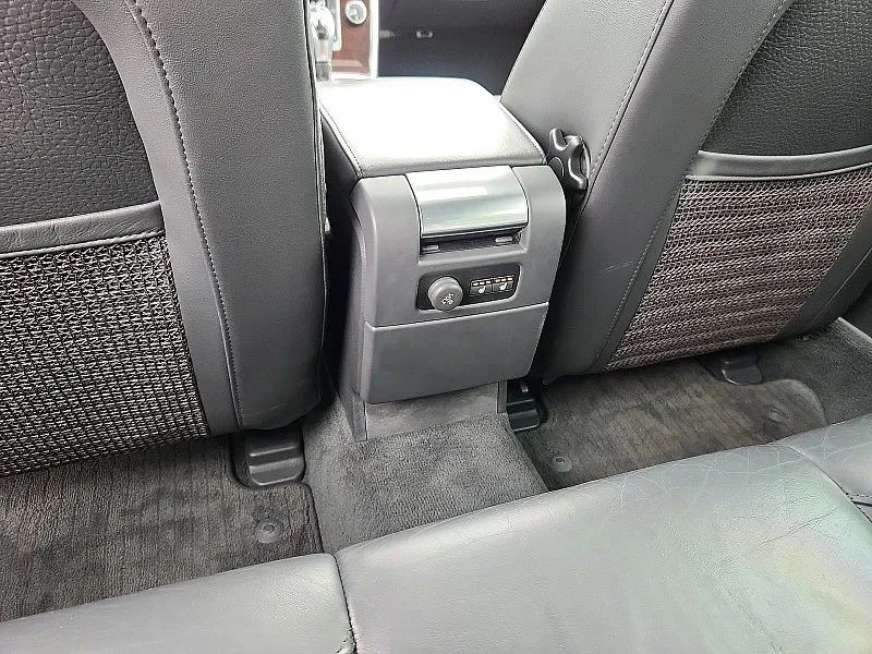 2015 Volvo XC70 3rd Gen - Image 12 of 12