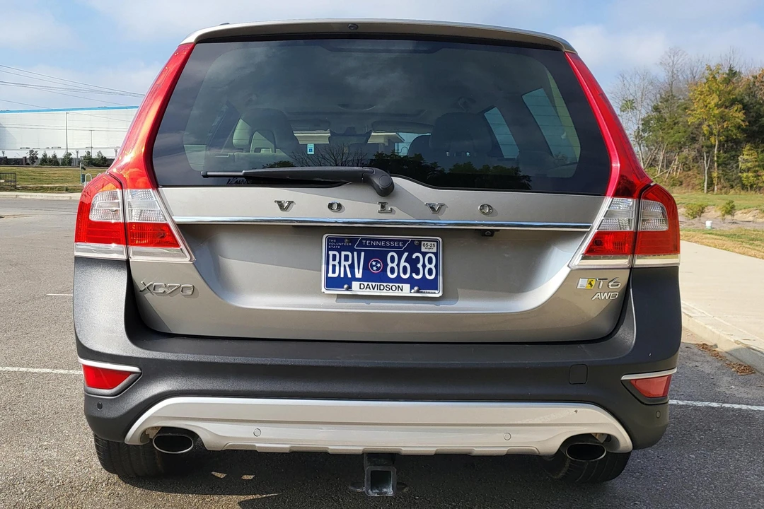 2015 Volvo XC70 3rd Gen - Image 5 of 31