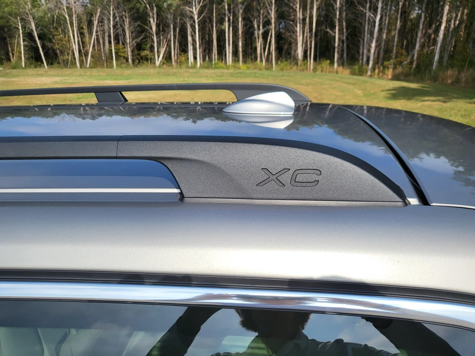 2015 Volvo XC70 3rd Gen - Image 29 of 31