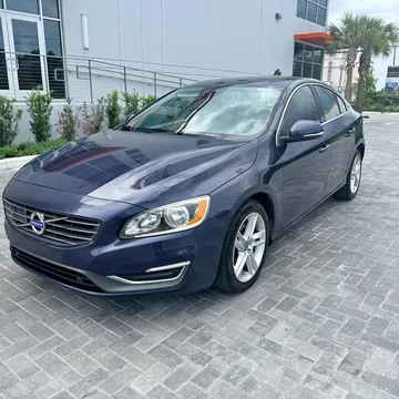 2015 Volvo S60 T5 Drive-E Platinum