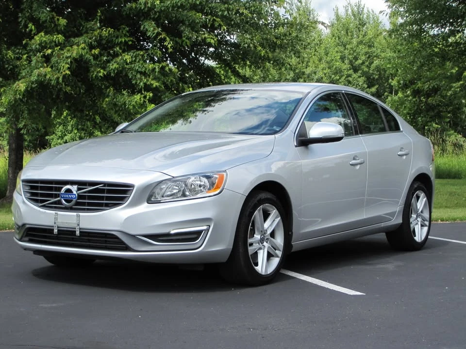 2015 Volvo S60 2nd Gen - Image 2 of 19