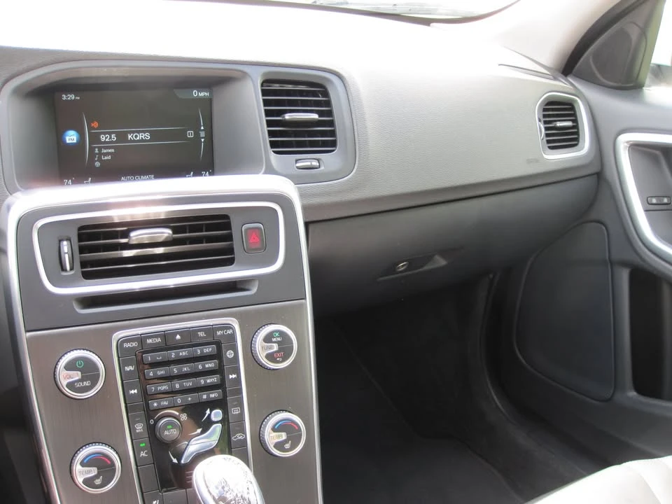 2015 Volvo S60 2nd Gen - Image 18 of 19