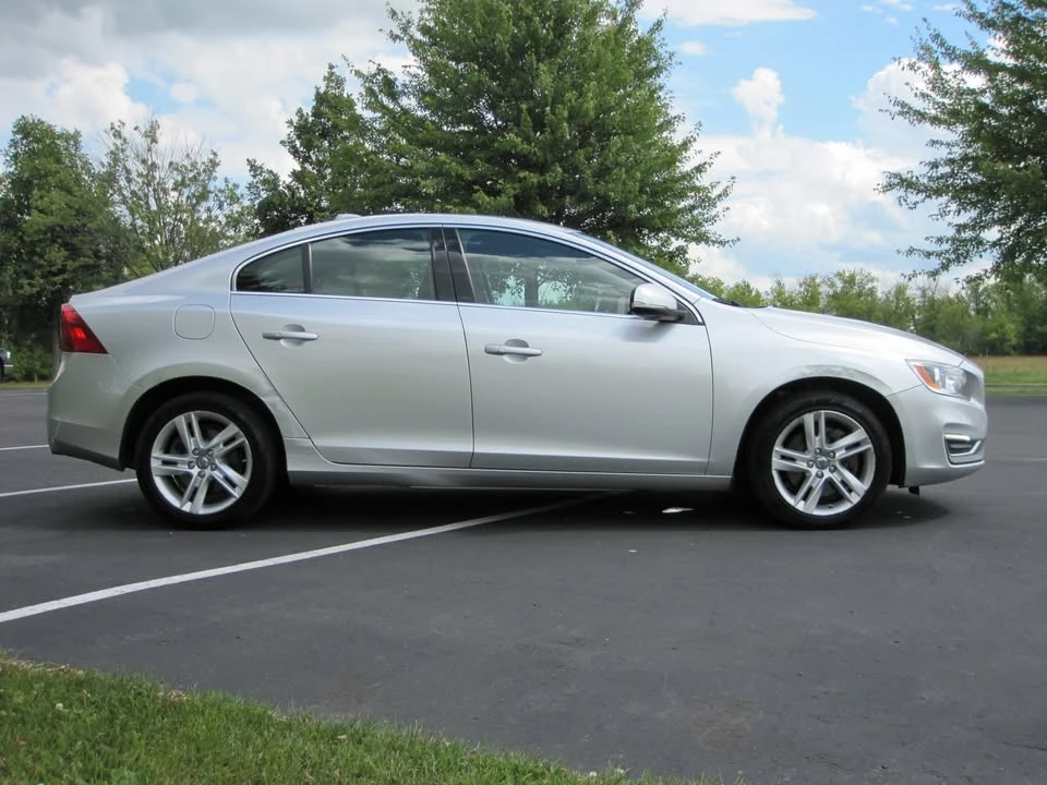 2015 Volvo S60 2nd Gen - Image 5 of 19