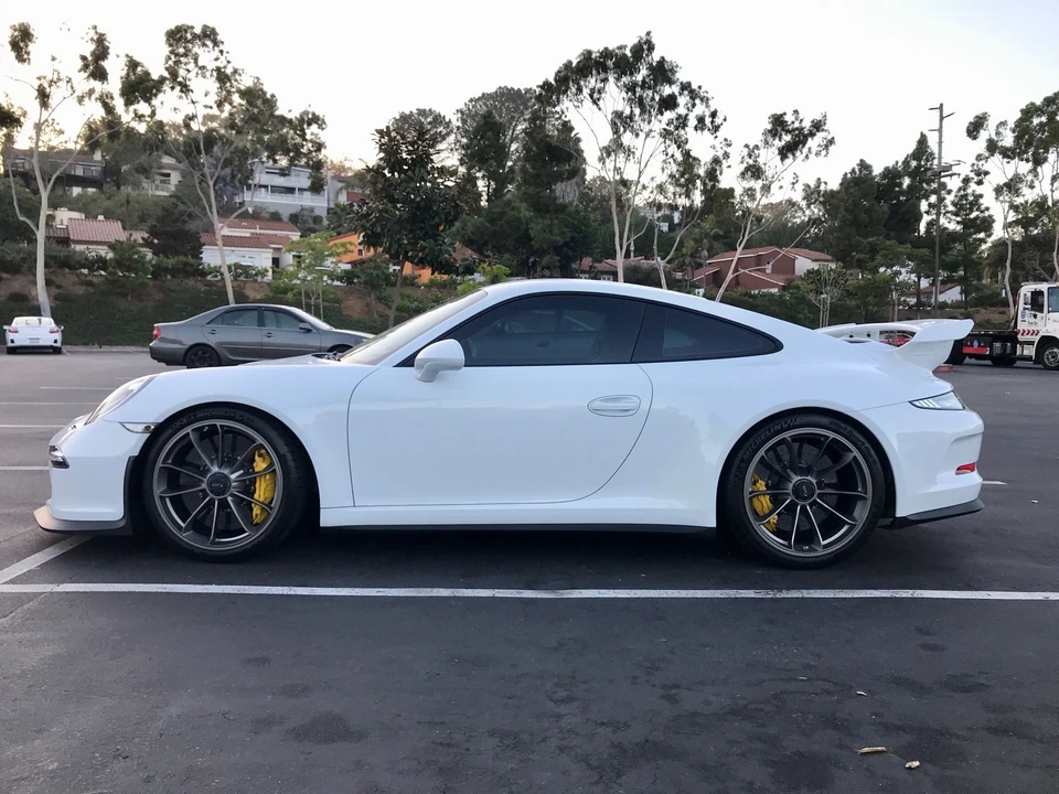 2015 Porsche 991 GT3 - Image 4 of 4