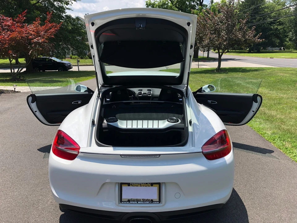 2015 Porsche 981 Cayman - Image 9 of 12