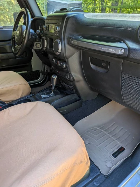2015 Jeep JK Wrangler - Image 10 of 14